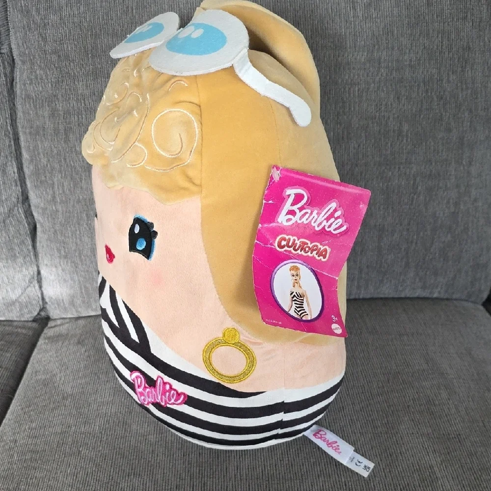 Barbie Cuutopia 14 Inch Plush Doll, NWT, Wearing Black And White‎ Swimsuit.